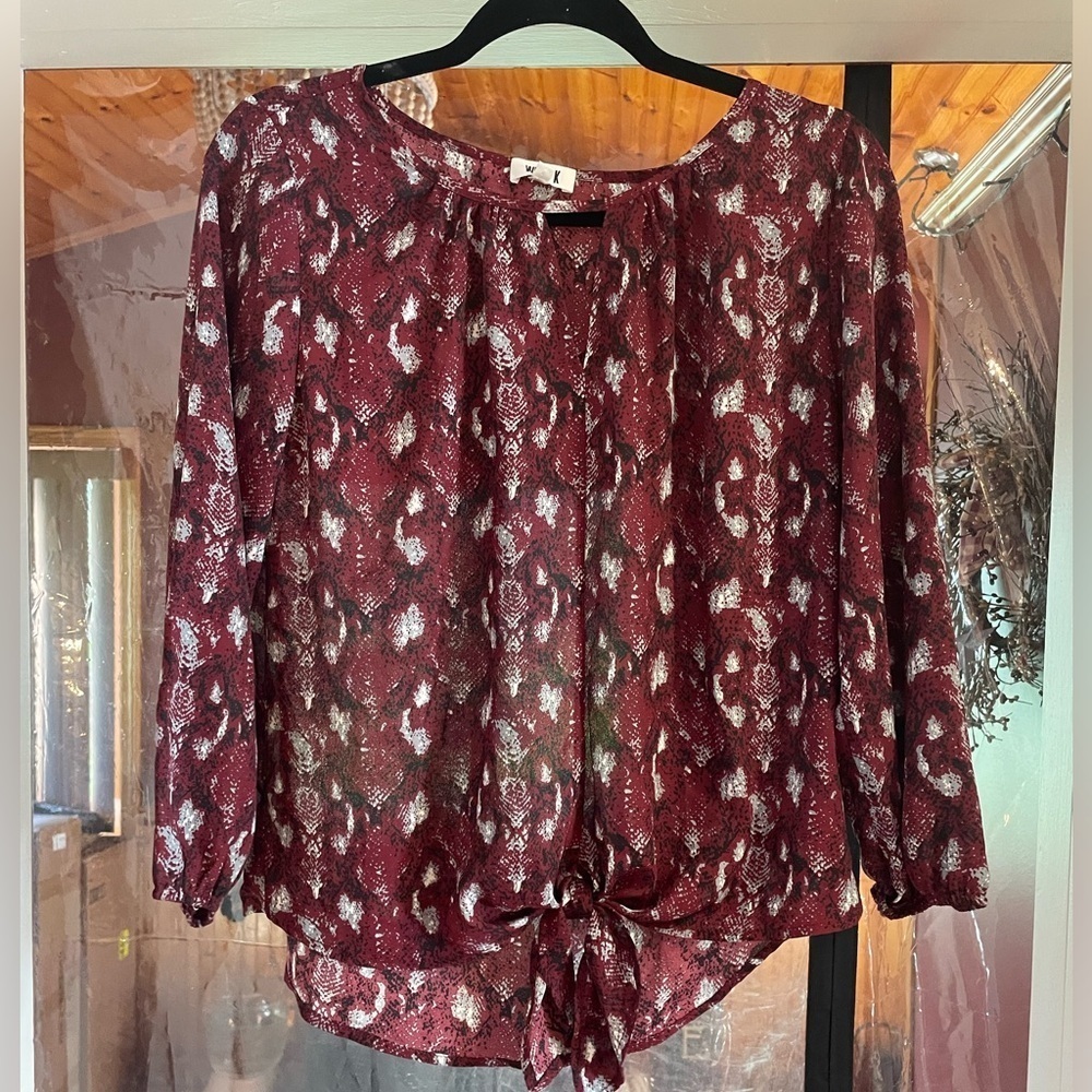 West K, Sz small Blouse